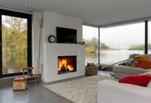 Photo of Теплая гостиная с камином