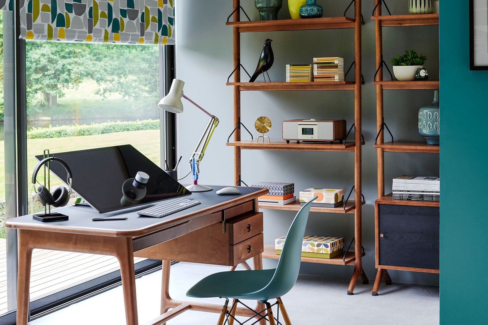 Фото 59 — Эргономичный рабочий кабинет с библиотекой