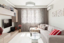 Photo of Современная гостиная с большим окном